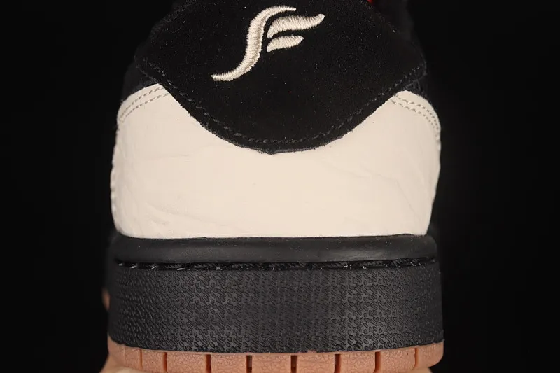 All categories Air Jordan Jordan series basketball shoes Air Jordan 1 Low Air Jordan 1 Low "Carnivore" AJ1 Joe 1 carnivore theme black and red low-top cultural sneakers DN3400-001